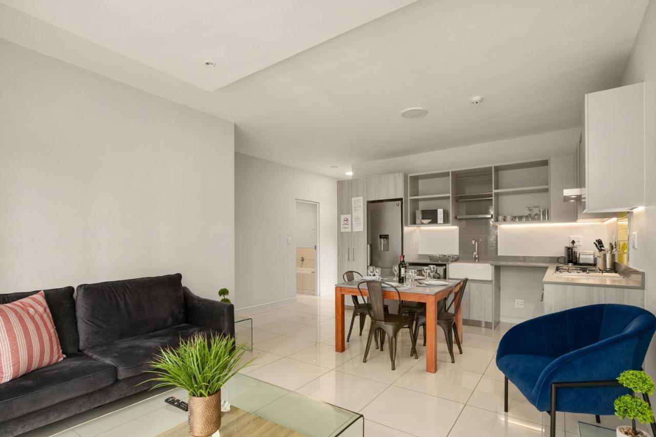 Easy Stay - The Median Rosebank Johannesburg Exteriör bild