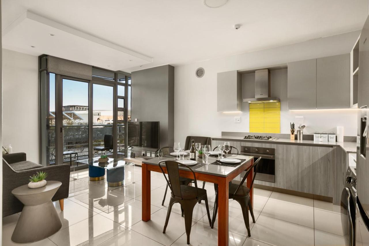 Easy Stay - The Median Rosebank Johannesburg Exteriör bild