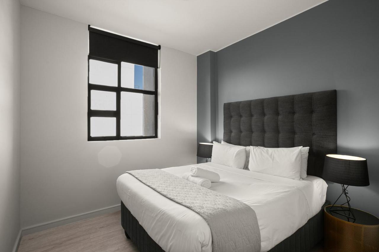 Easy Stay - The Median Rosebank Johannesburg Exteriör bild