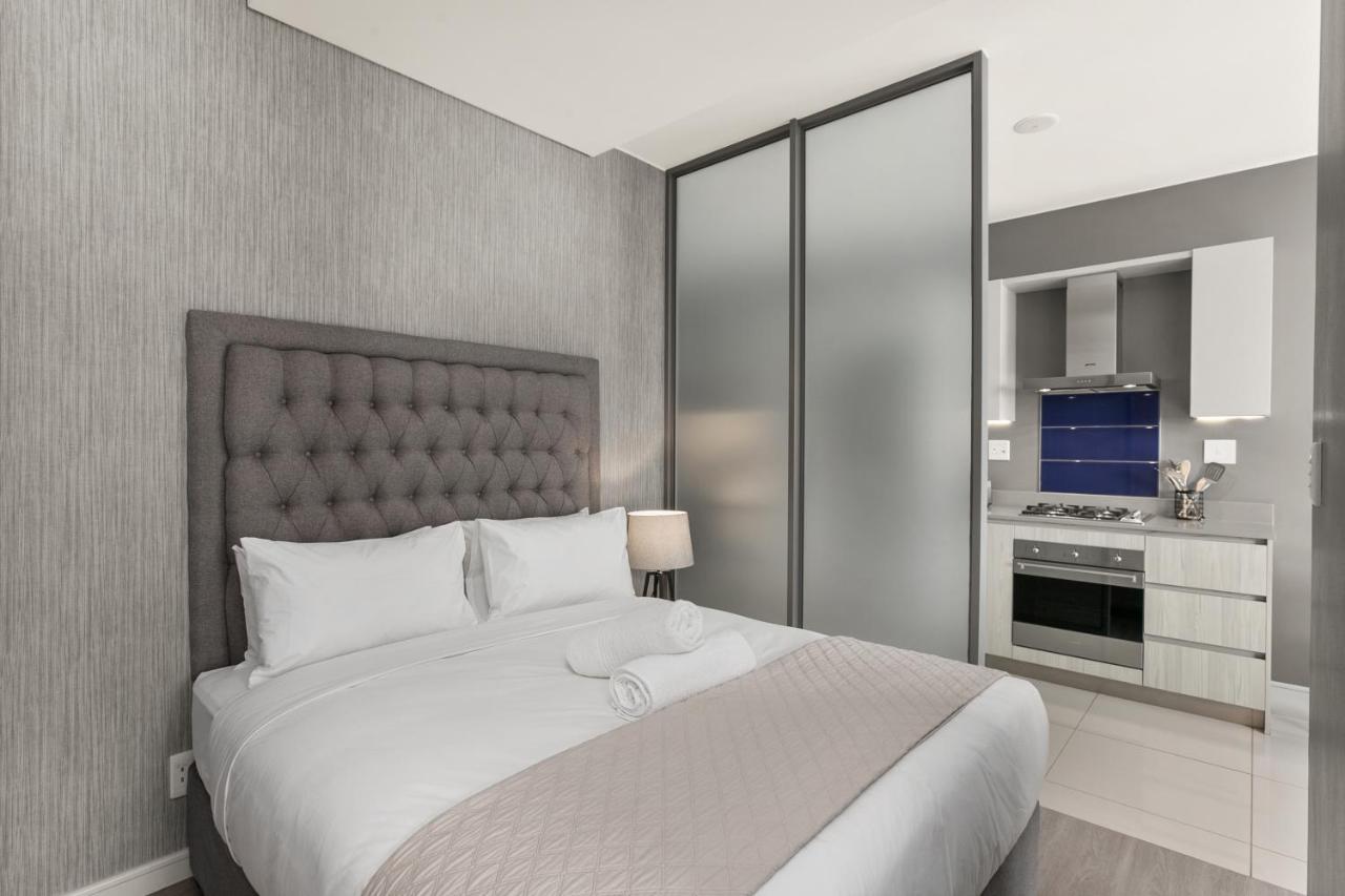 Easy Stay - The Median Rosebank Johannesburg Exteriör bild