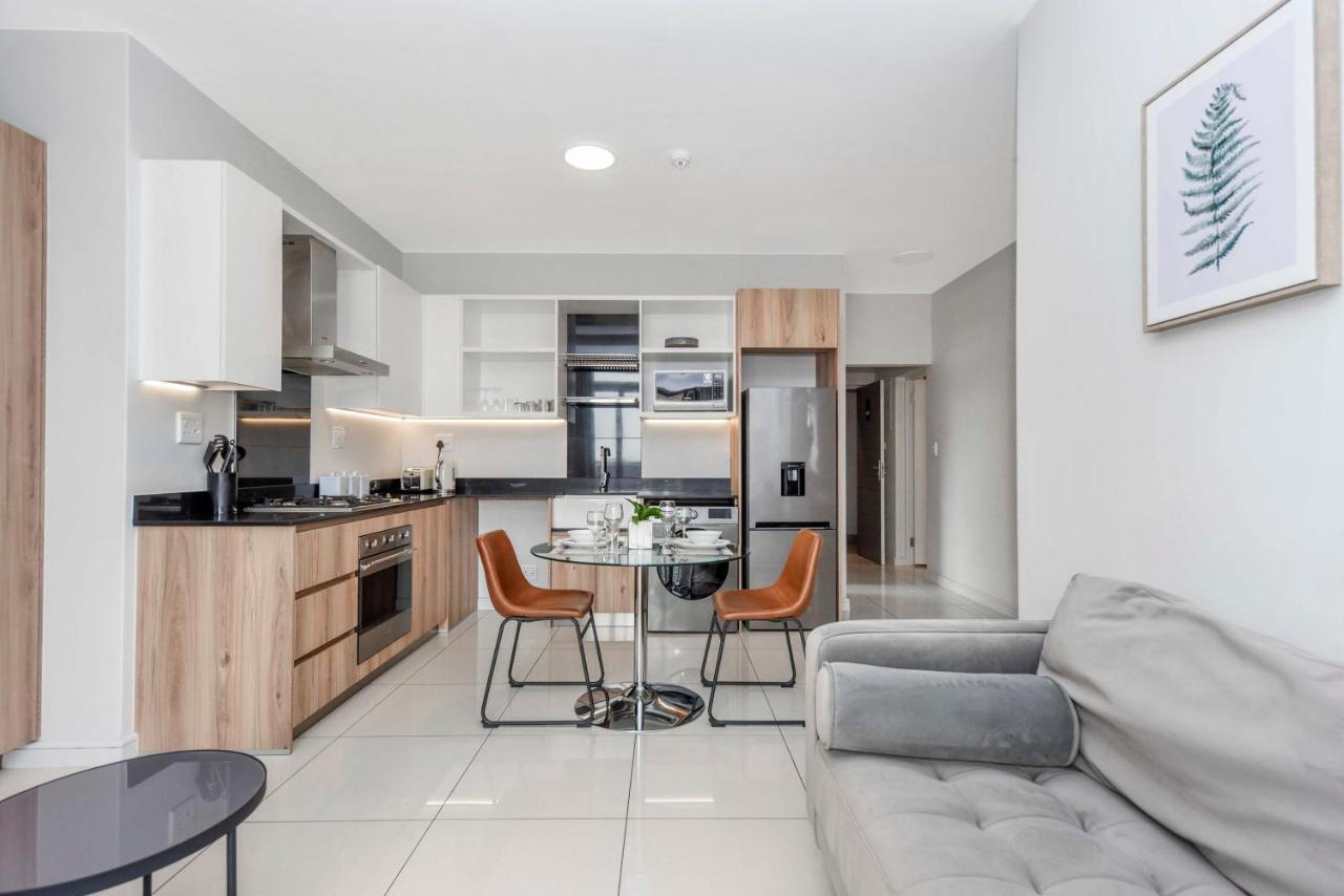 Easy Stay - The Median Rosebank Johannesburg Exteriör bild